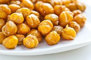 Spicy roasted chickpeas are better than popcorn. Make this snack in advance and serve it up for your family to snack on while watching a movie. Photo © Andrea 'Free Easy Vegan Recipes'.
